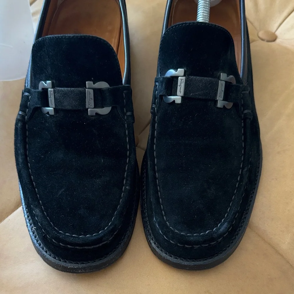 Salvatore Ferragamo Black Suede Horsebit Loafers (10.5D) - Picture 4 of 4